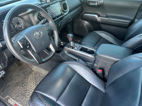 Used 2020 Toyota Tacoma TRD Pro AWD/4WD image 10