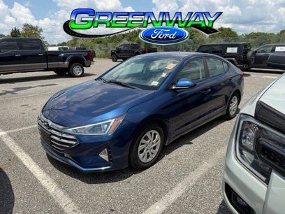Used 2020 Hyundai Elantra SE