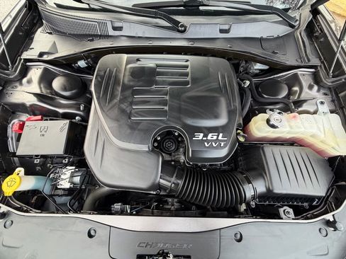 Used 2021 Dodge Charger SXT w/ Blacktop Package image 16