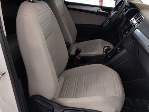 Certified 2024 Volkswagen Tiguan S FWD image 9