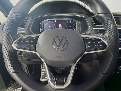 Used 2024 Volkswagen Tiguan SEL R-Line image 13