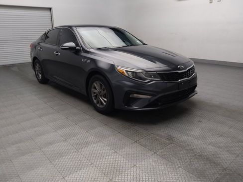 Used 2020 Kia Optima LX FWD image 13