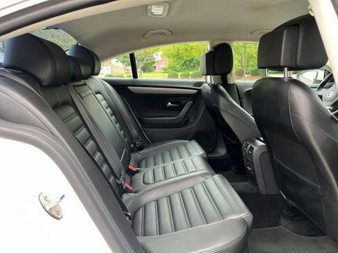Used 2013 Volkswagen CC Sport FWD image 19