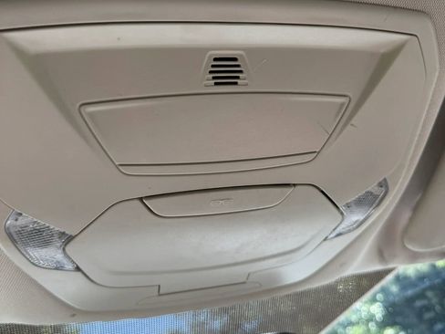 Used 2017 Ford Escape SE AWD/4WD image 23