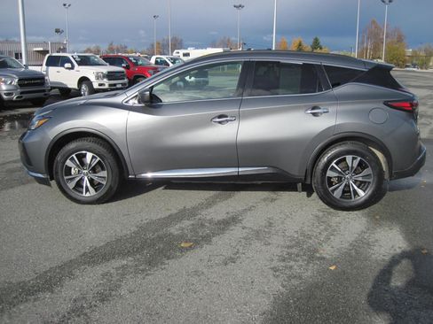 Used 2023 Nissan Murano SV image 5