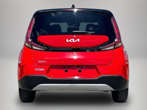 Used 2025 Kia Soul LX w/ LX Technology Package image 6