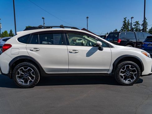 Used 2017 Subaru Crosstrek 2.0i Limited AWD/4WD image 9