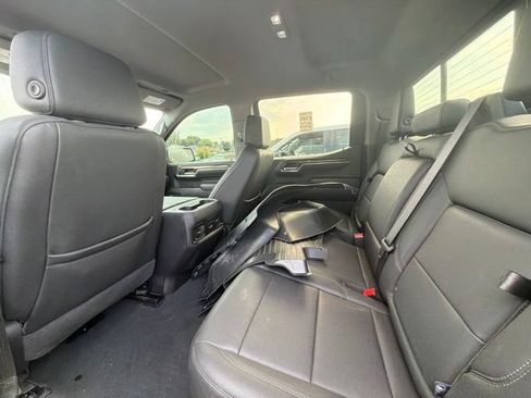 Used 2024 Chevrolet Silverado 1500 LT Trail Boss w/ Convenience Package II AWD/4WD image 39