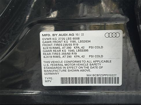 Used 2023 Audi Q4 e-tron Premium Plus image 36