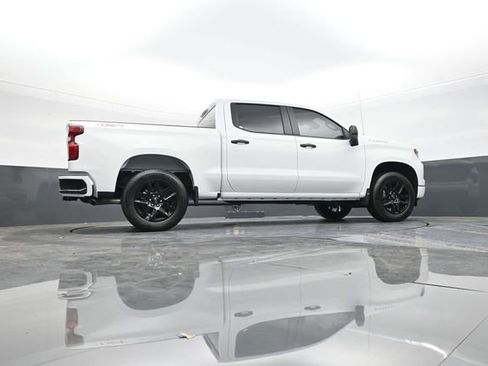 New 2026 Chevrolet Silverado 1500 Custom AWD/4WD image 38