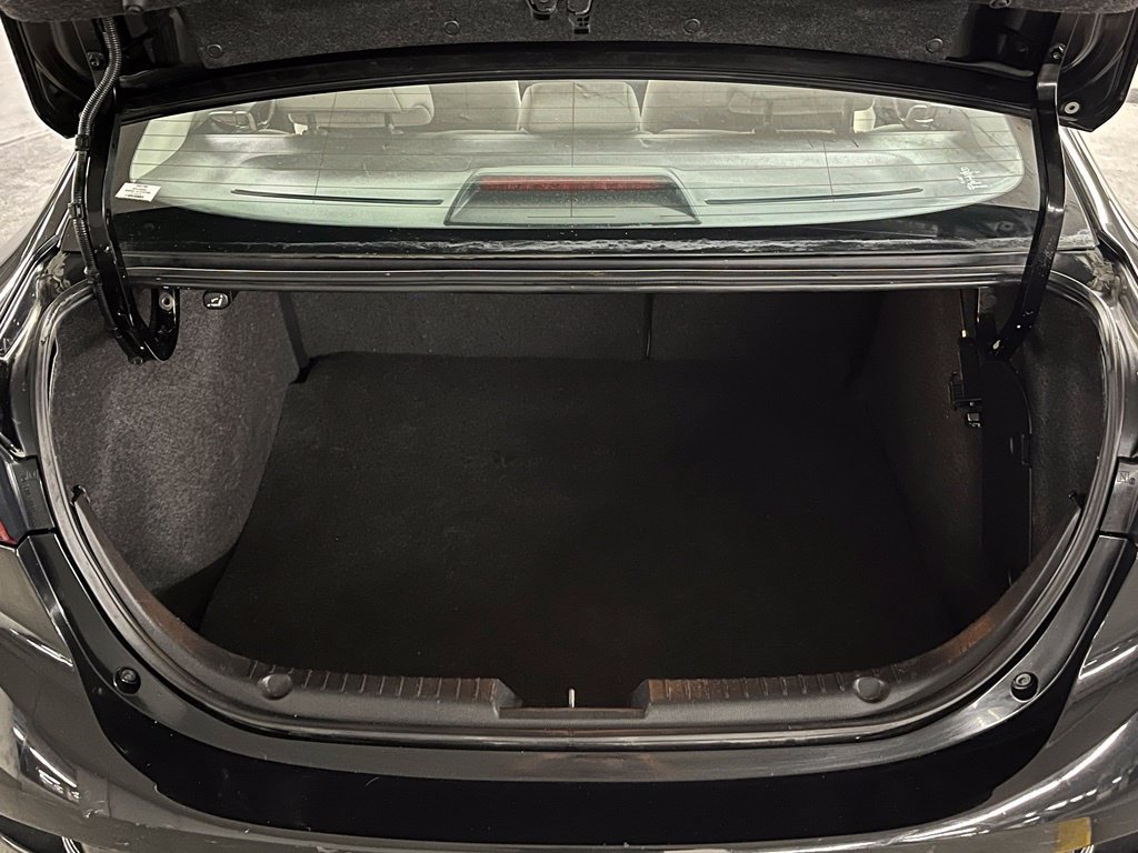 Used 2014 MAZDA MAZDA3 i Touring FWD image 32