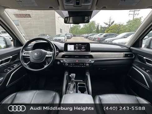Used 2021 Kia Telluride EX w/ EX Premium Package AWD/4WD image 17