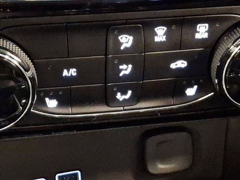 Certified 2025 Buick Encore GX Sport Touring w/ Comfort Package image 21