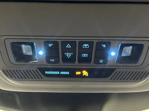 Used 2023 Ford Explorer Limited image 28