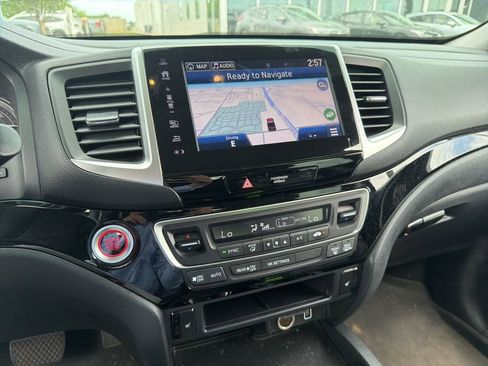 Used 2020 Honda Ridgeline RTL-E image 3