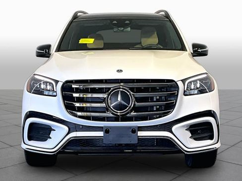 New 2026 Mercedes-Benz GLS 450 4MATIC image 2