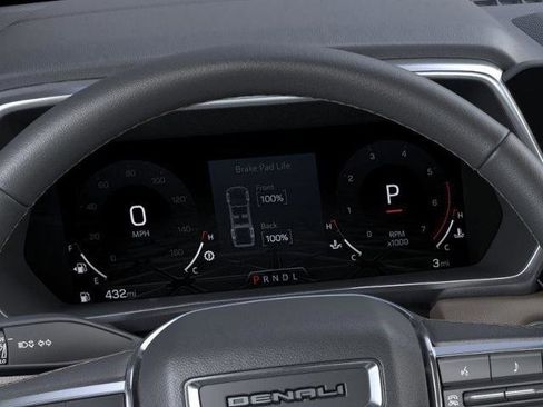 New 2026 GMC Canyon Denali image 18