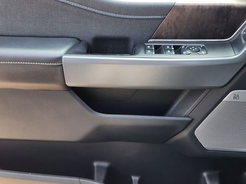 Used 2023 Ford F150 Lariat image 26