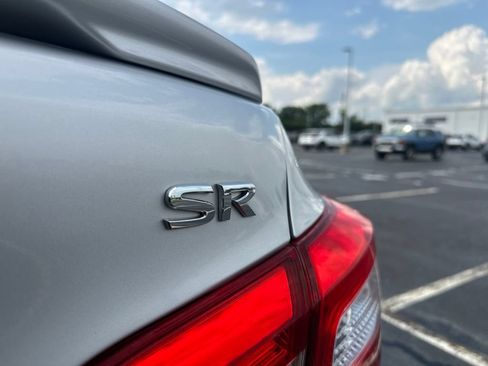 Used 2017 Nissan Sentra SR FWD image 33