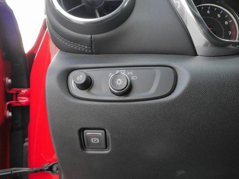 Used 2022 Chevrolet Blazer LT image 24