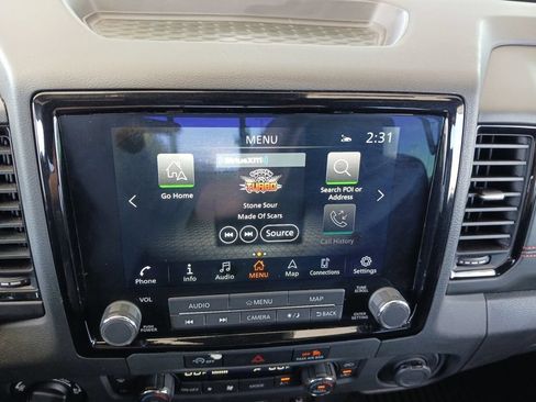 Used 2023 Nissan Frontier PRO-4X w/ Pro-4X Premium Package AWD/4WD image 17