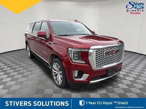 Used 2022 GMC Yukon XL Denali w/ Max Trailering Package AWD/4WD image 3