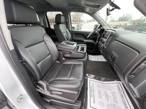 Used 2018 Chevrolet Silverado 1500 LT w/ Redline Edition image 36