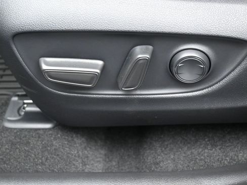 Certified 2025 Toyota RAV4 XSE image 10