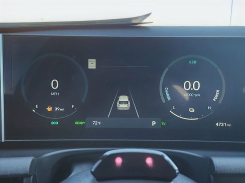 Certified 2025 Hyundai Tucson SEL image 16