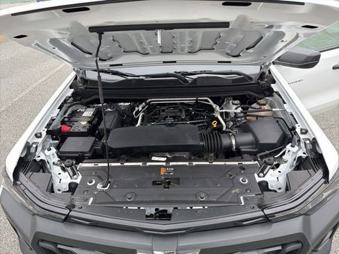 Used 2024 Chevrolet Colorado W/T w/ WT Convenience Package II image 24