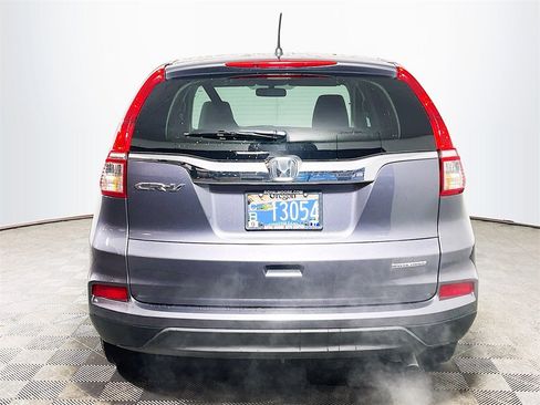 Used 2016 Honda CR-V SE image 7