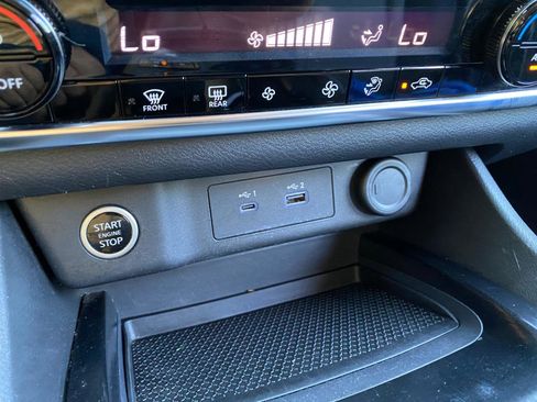 Used 2021 Nissan Rogue SV FWD image 63