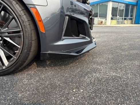 Used 2020 Chevrolet Camaro ZL1 RWD image 9