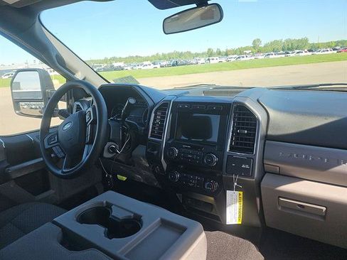 Used 2020 Ford F450 XLT RWD image 14