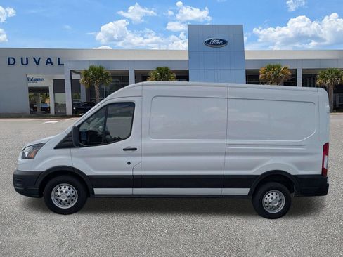Used 2023 Ford Transit 250 Medium Roof AWD w/ Load Area Protection Package image 7