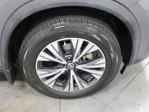 Used 2021 Nissan Rogue SV w/ Premium Package FWD image 56