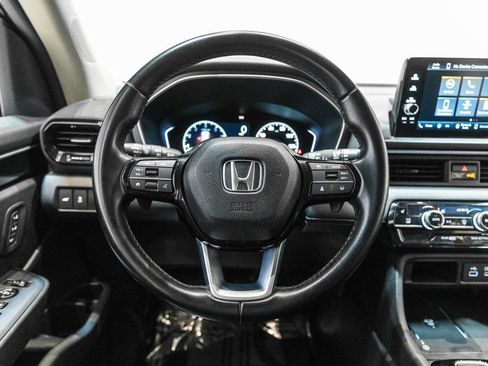 Used 2024 Honda Pilot EX-L image 16