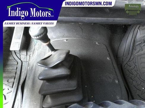 Used 1995 Jeep Wrangler S image 23