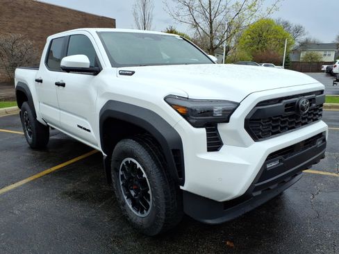 New 2026 Toyota Tacoma TRD Off-Road AWD/4WD image 1