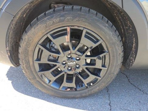Used 2022 Kia Telluride SX w/ SX Prestige Package AWD/4WD image 24