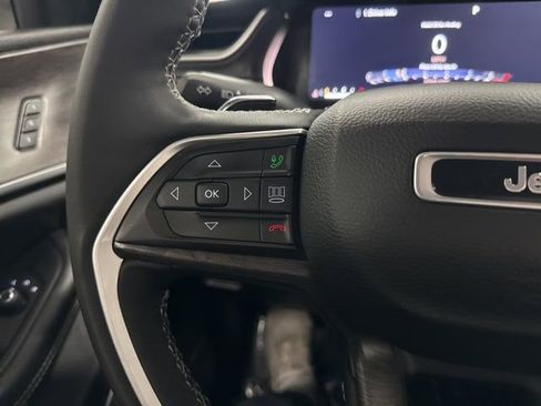 Used 2024 Jeep Grand Cherokee Limited w/ Trailer Tow Package image 38