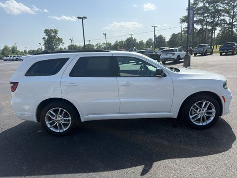 Used 2024 Dodge Durango GT AWD/4WD image 5