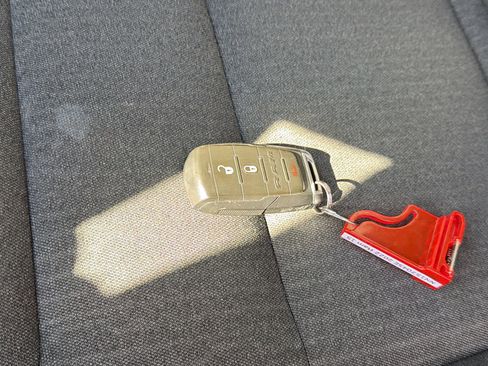 Used 2022 RAM 1500 Tradesman image 20