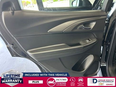 Used 2024 Chevrolet TrailBlazer LT w/ Convenience Package AWD/4WD image 21