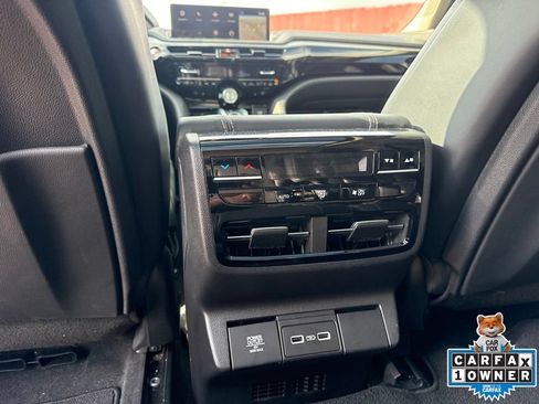 Used 2023 Acura MDX w/ Technology Package FWD image 27