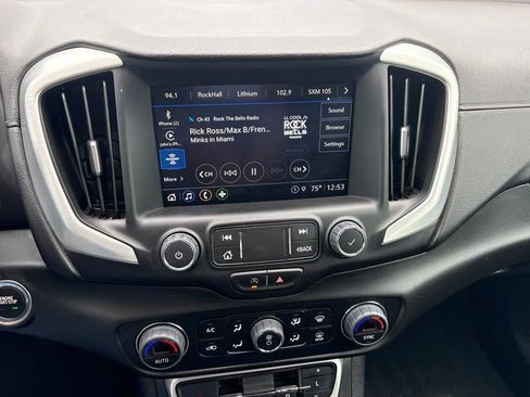 Used 2023 GMC Terrain SLT w/ Elevation Edition FWD image 21