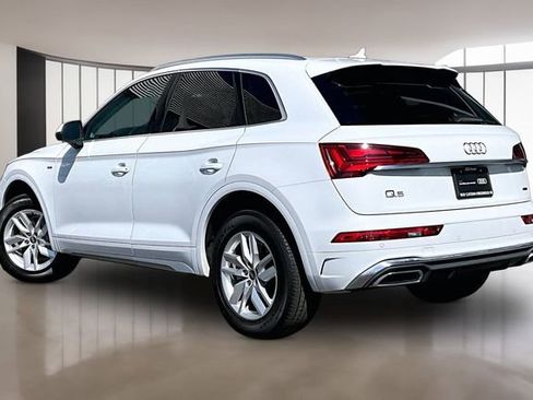 Certified 2023 Audi Q5 2.0T Premium w/ Convenience Package image 4