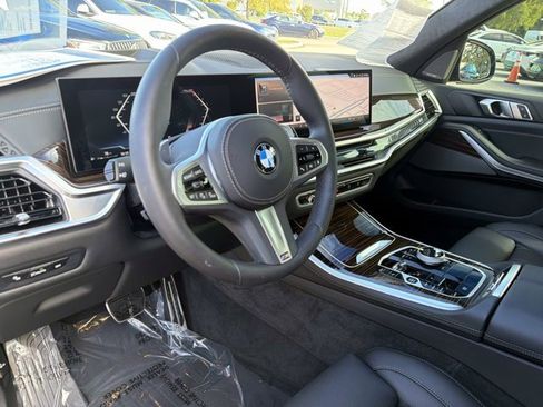 Certified 2026 BMW X5 sDrive40i w/ Executive Package RWD image 23