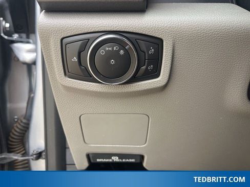 Used 2022 Ford F250 XL w/ STX Appearance Package image 33