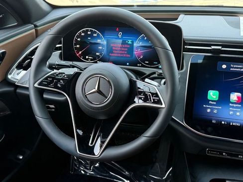 New 2026 Mercedes-Benz E 450 4MATIC Sedan image 18